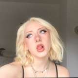 sunfl0werdoll from onlyfans
